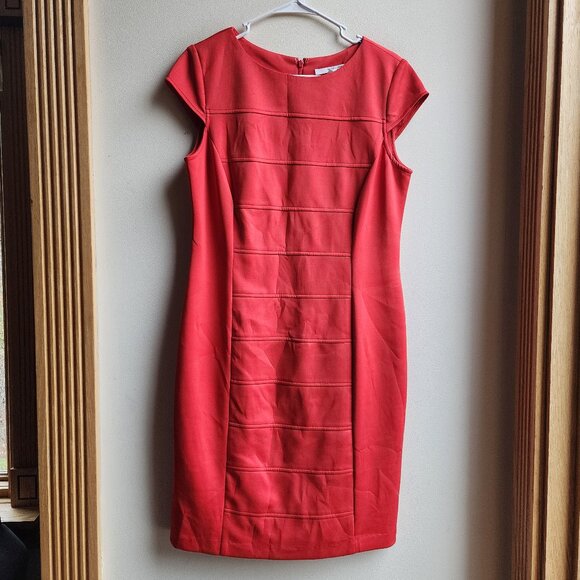 Studio One New York Hot Red Cap Sleeve Sheath Dress Size 12 - Picture 6 of 13